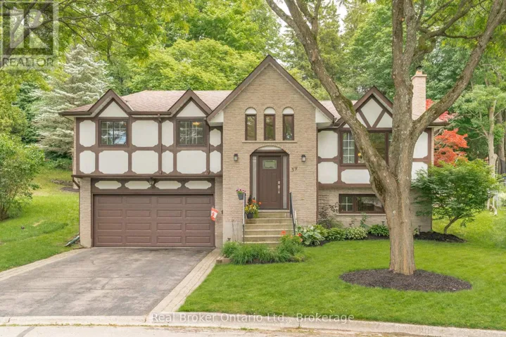 39 WAGONERS TRAIL, Guelph (Kortright Hills), Ontario N1G3M9