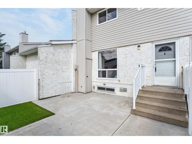 14557 121 ST NW, Edmonton, Alberta T5X2S2
