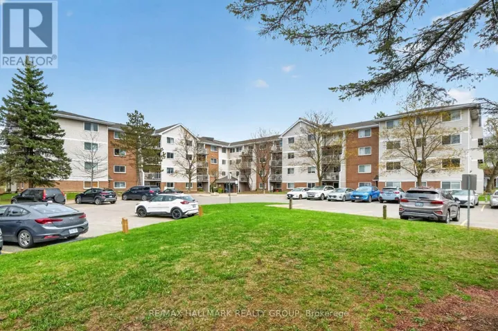 102 - 280 BRITTANY DRIVE, Ottawa, Ontario K1K4M4