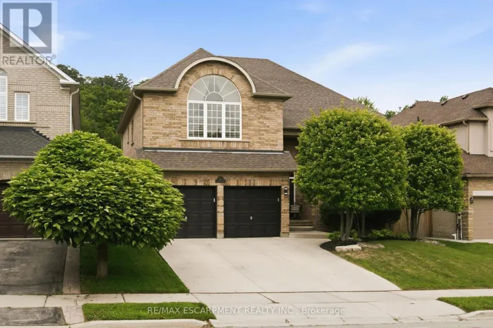 150 DAVIDSON BOULEVARD, Hamilton (Dundas), Ontario L9H7N6
