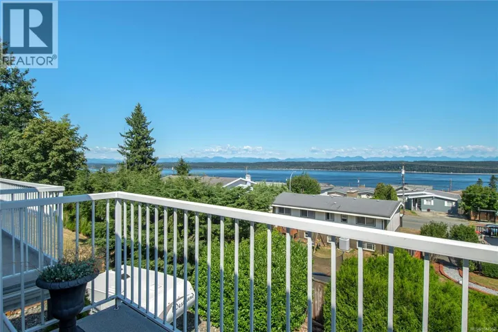 6 695 Upland Dr, Campbell River, British Columbia V9W2A7