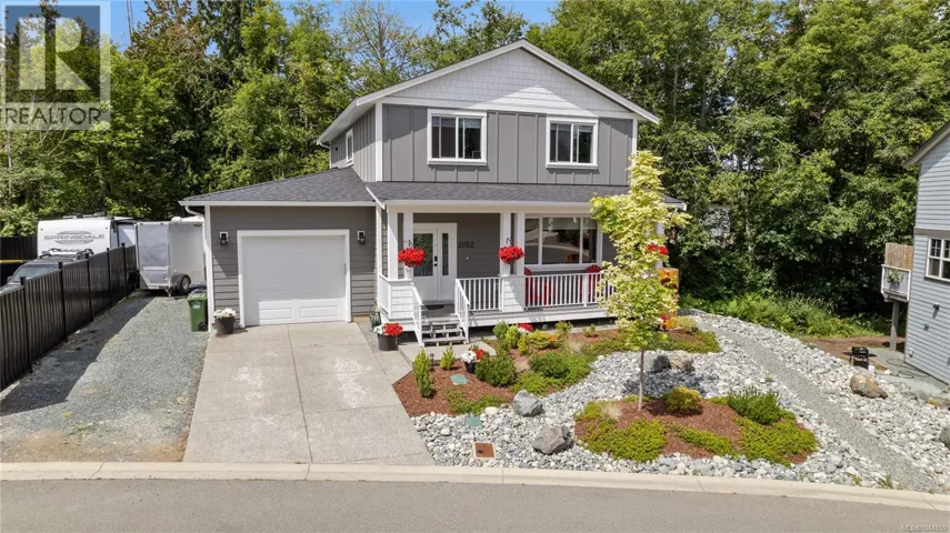 2052 Ernest Lane, Duncan, British Columbia V9L5R4
