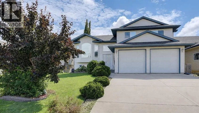 11509 83 Avenue, Grande Prairie, Alberta T8W2B1