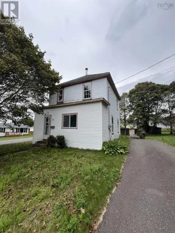 26 Fairview Avenue, Amherst, Nova Scotia B4H2Y4