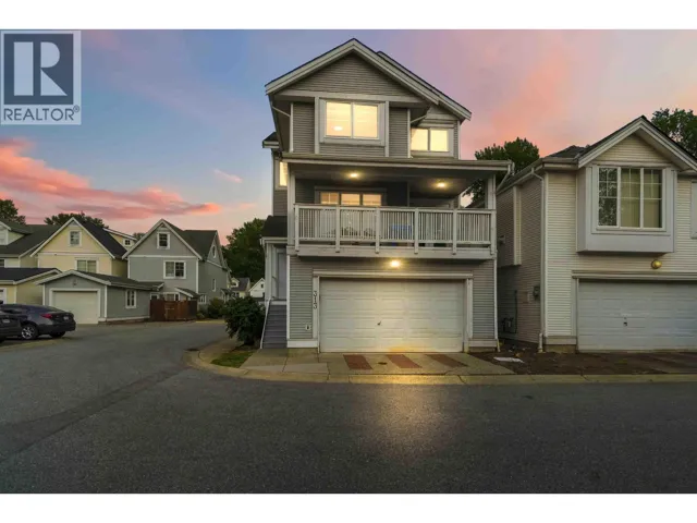 313 3000 RIVERBEND DRIVE, Coquitlam, British Columbia V3C6R1