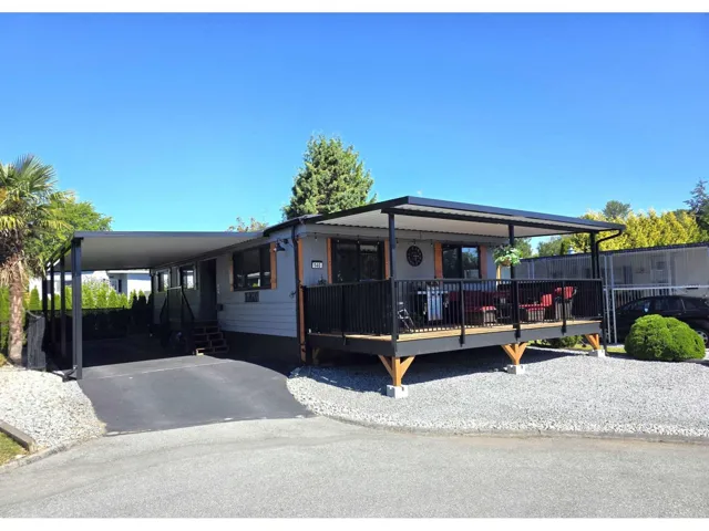 140 1840 160 STREET, Surrey, British Columbia V4A4X4
