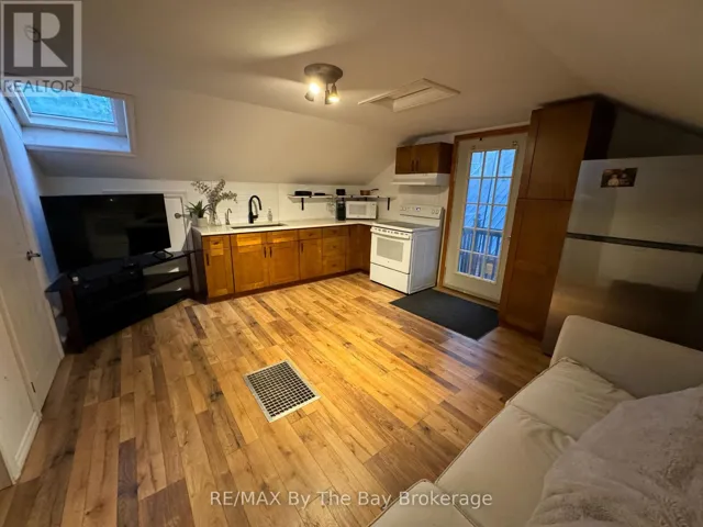 780