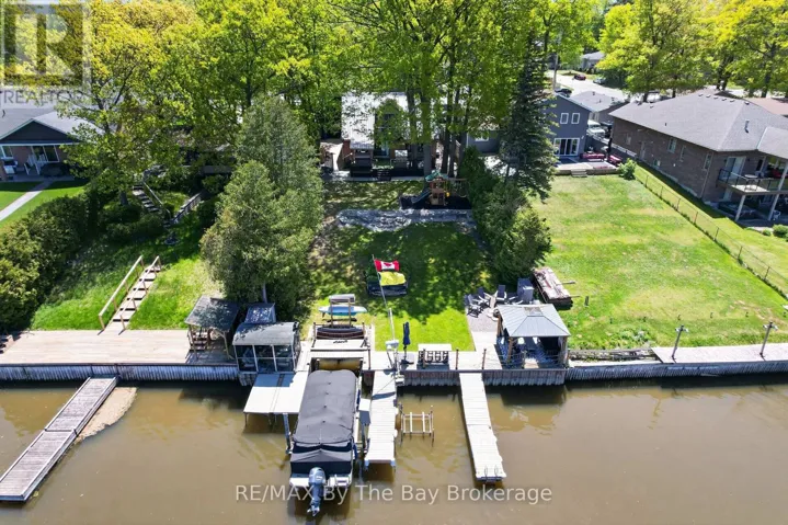 1416 RIVER ROAD W, Wasaga Beach, Ontario L9Z2W5