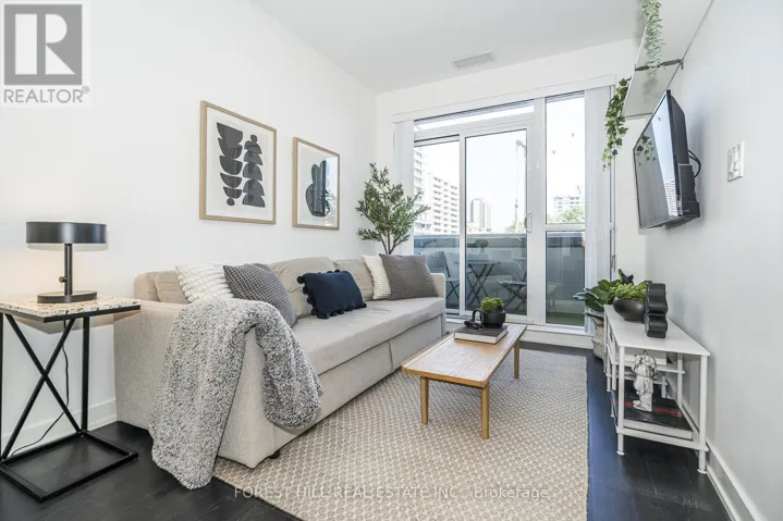 202 - 501 ST CLAIR AVENUE W, Toronto (Casa Loma), Ontario M5P0A2