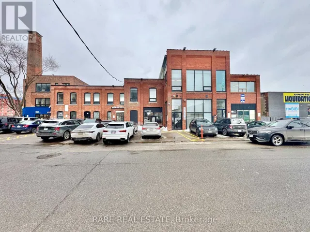 135 - 163 STERLING ROAD, Toronto (Dufferin Grove), Ontario M6R2B2