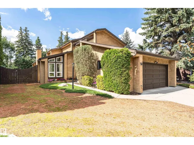 2412 115 ST NW, Edmonton, Alberta T6J3S1