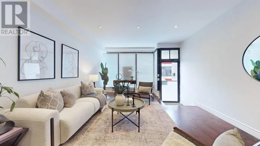 1271 GERRARD STREET E, Toronto (South Riverdale), Ontario M4L1Y5