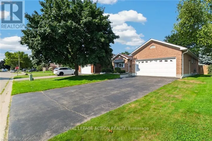 3 HARVEY COURT, Brantford, Ontario N3R7W6