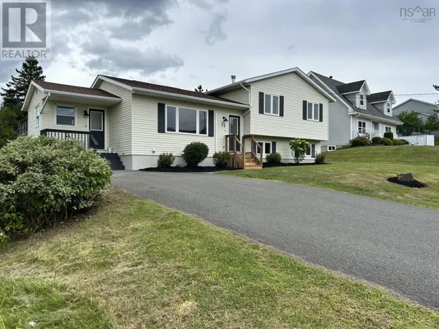11 Heritage Drive, West River, Nova Scotia B2G2T5