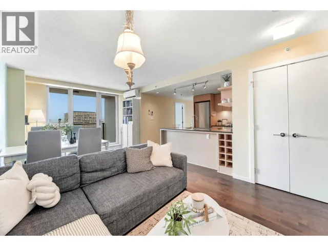1209 7888 ACKROYD ROAD, Richmond, British Columbia V6X0M9