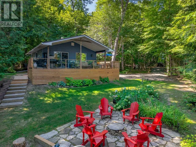 12 SILVER BIRCH CIRCLE, McKellar, Ontario P2A0B5