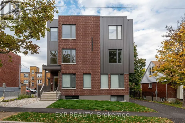 2 - 1267 SUMMERVILLE AVENUE, Ottawa, Ontario K1Z8G6