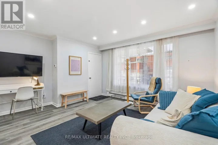 1 - 213 CLOSE AVENUE, Toronto (South Parkdale), Ontario M6K2V6