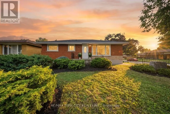 2 FRONTENAC AVENUE, Brantford, Ontario N3R3B6