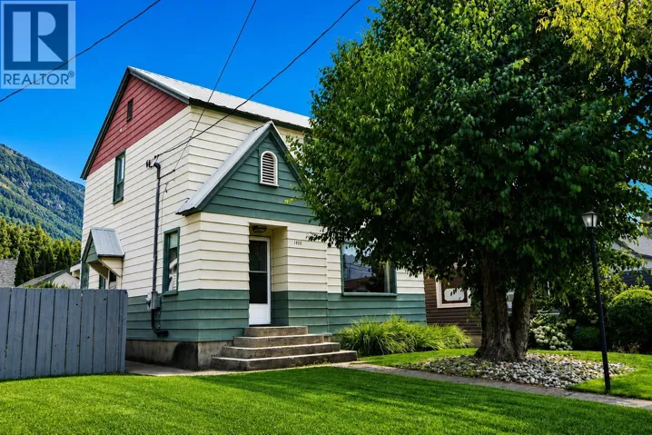 1141 Columbia Avenue, Trail, British Columbia V1R1J1