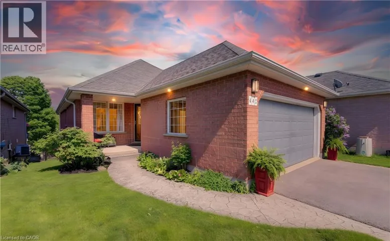 442 SANDBANKS Crescent, Waterloo, Ontario N2V2J1