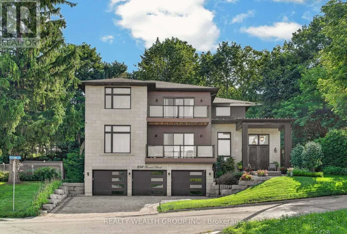 299 SECOND STREET, Newmarket (Central Newmarket), Ontario L3Y3W5