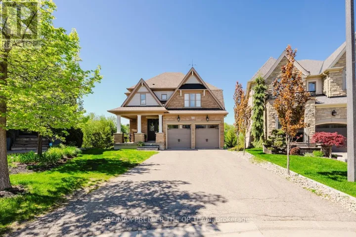 22 ADELIA PLACE, King (King City), Ontario L7B0B4