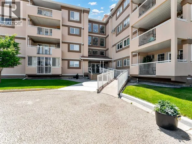 119, 22 Park Meadows Drive SE, Medicine Hat, Alberta T1B4E8