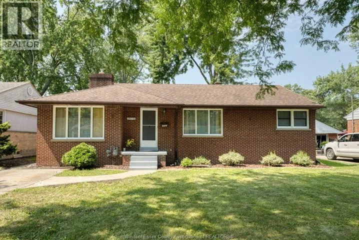 3277 DOMINION, Windsor, Ontario N9E2N6
