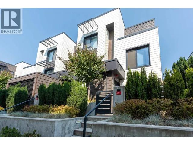301 606 FOSTER AVENUE, Coquitlam, British Columbia V6J0L5