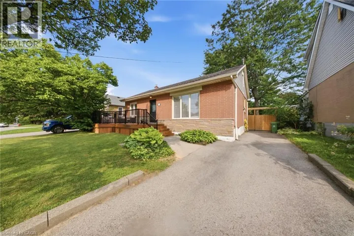 203 WEST 31ST Street, Hamilton, Ontario L9C5G3
