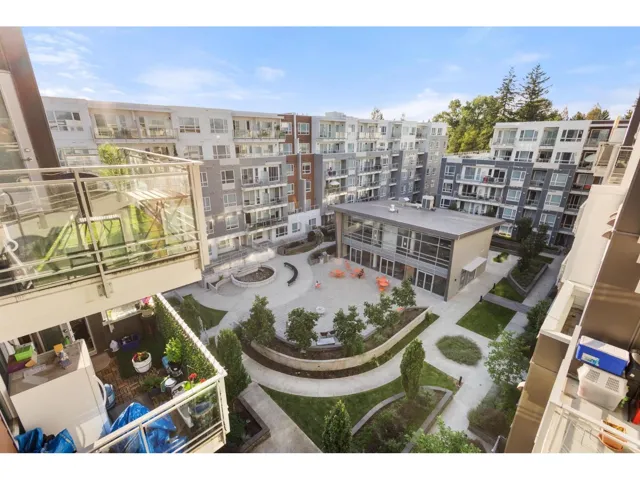 419 10581 140 STREET, Surrey, British Columbia V3T0M7