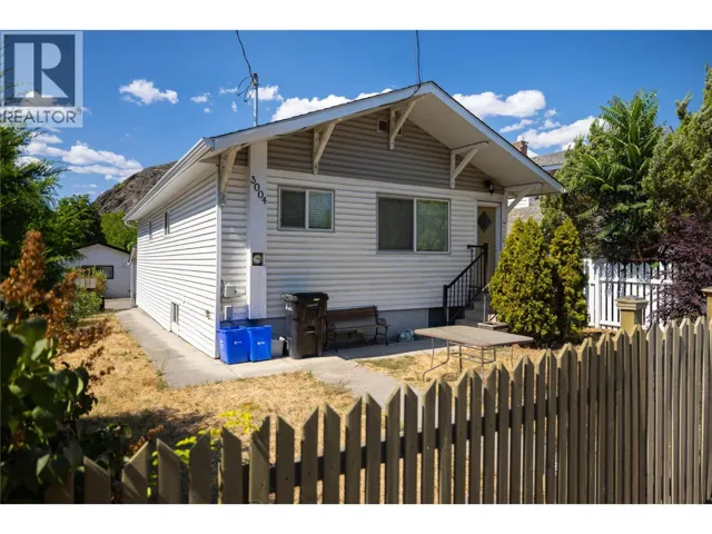 3004 38 Street, Vernon, British Columbia V1T6H6