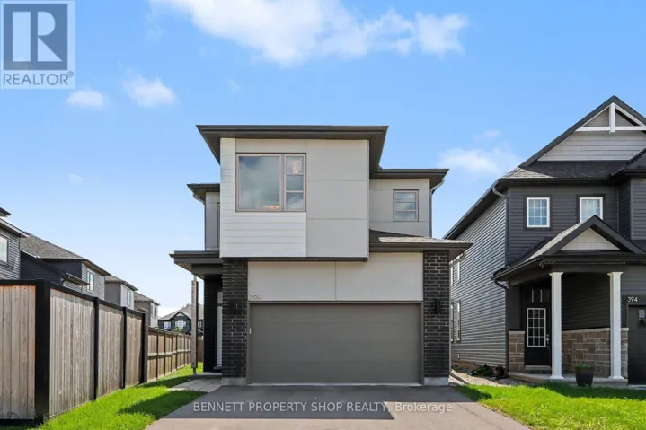 396 VENTOUX AVENUE, Ottawa, Ontario K4A5L9