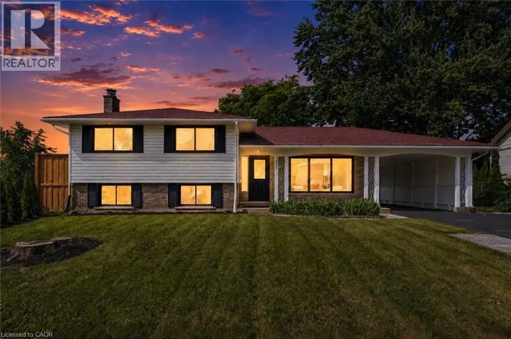 299 DALE Crescent, Waterloo, Ontario N2J3Y4