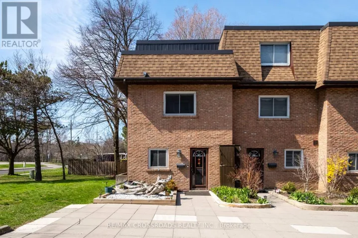 7 - 20 HAINFORD STREET, Toronto (West Hill), Ontario M1E4X8