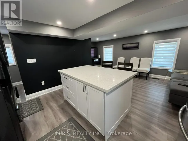 2 - 26 HILLCREST AVENUE, Brampton (Queen Street Corridor), Ontario L6W1Y8