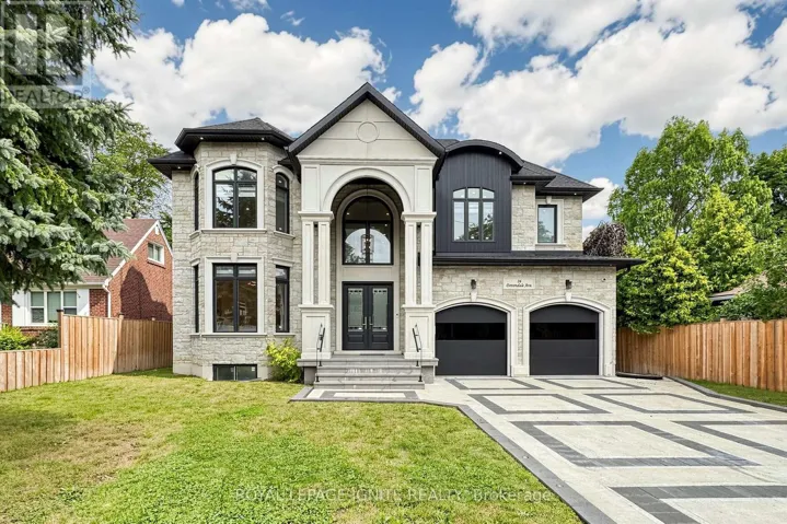26 DEVONDALE AVENUE, Toronto (Newtonbrook West), Ontario M2R2E2