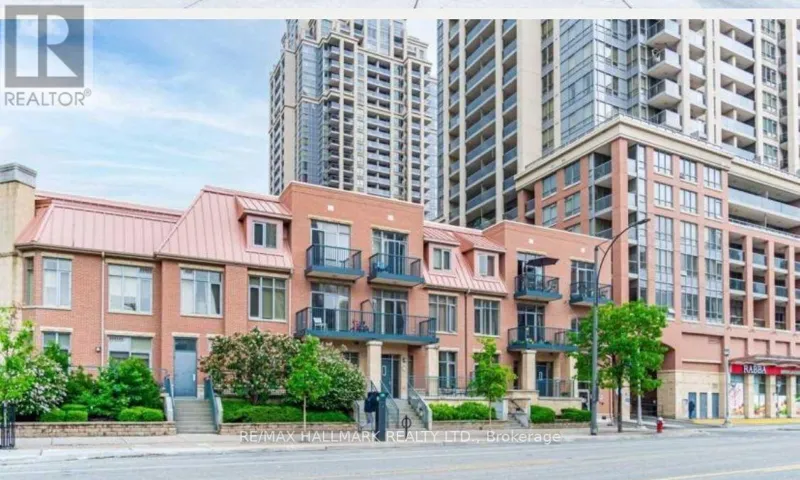 318 - 320 CITY CENTRE DRIVE, Mississauga (City Centre), Ontario L5B4P8