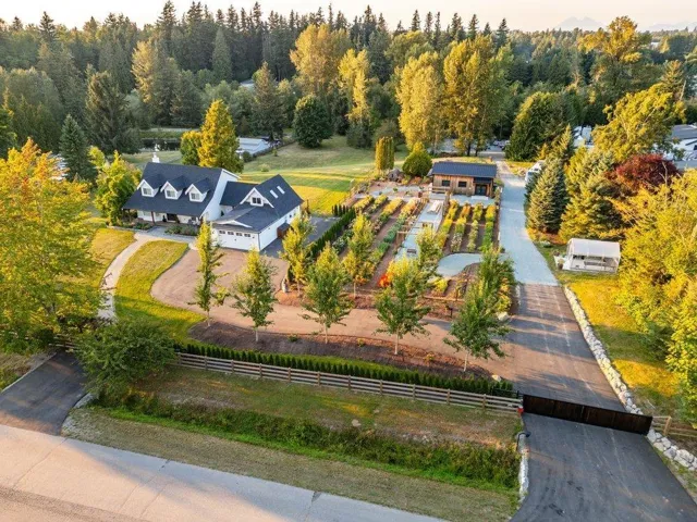 23873 12 AVENUE, Langley, British Columbia V2Z2Y2