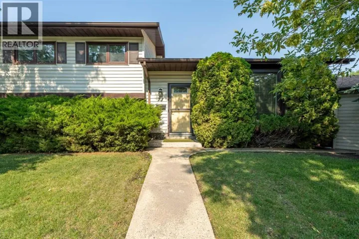 71 Templewood Road NE, Calgary, Alberta T1Y4B1
