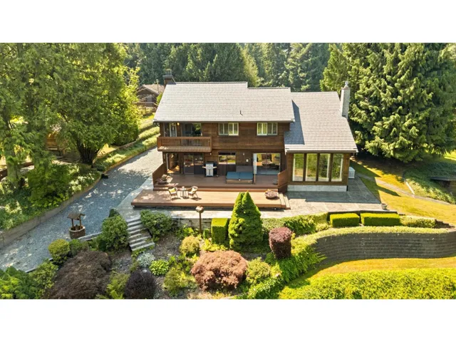 23956 64 AVENUE, Langley, British Columbia V2Y2G8