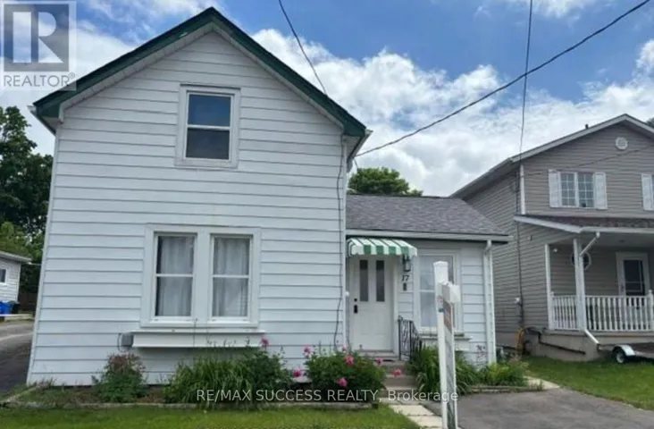 17 DOVER STREET, Woodstock (Woodstock - South), Ontario N4S3L7