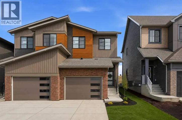 55 Heritage Manor, Cochrane, Alberta T4C3K7