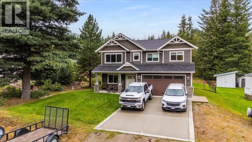 1065 LOWER CHINA CREEK Road, Castlegar, British Columbia V0G1G0