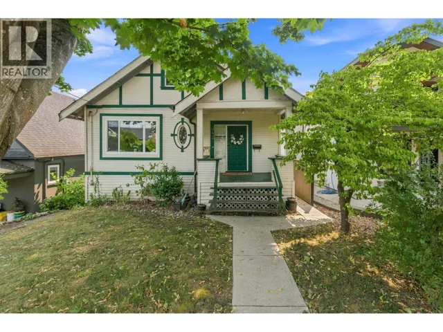 342 E EIGHTH AVENUE, New Westminster, British Columbia V3L4K8