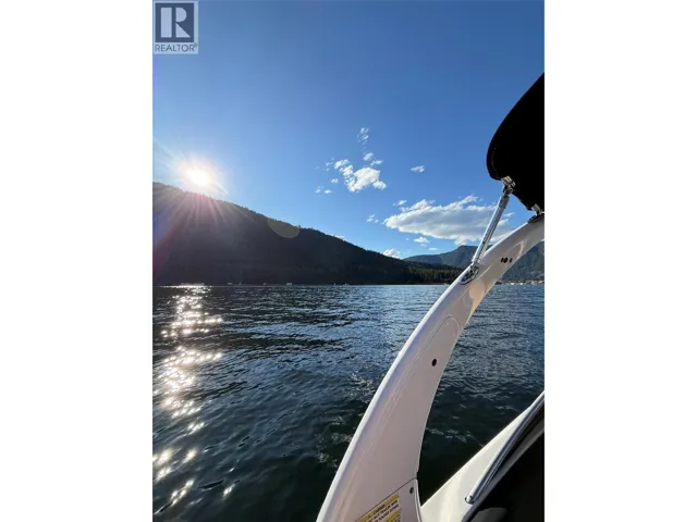 Castle Heights Lot# 53, Anglemont, British Columbia V0E1M8