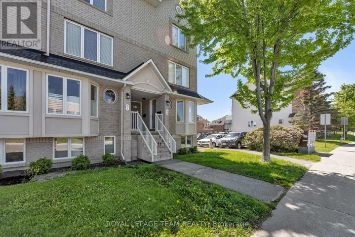 85 CRESTHAVEN DRIVE, Ottawa, Ontario K2G6T9