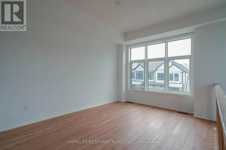 331 OKANAGAN PATH S, Oshawa (Donevan), Ontario L1H6T9
