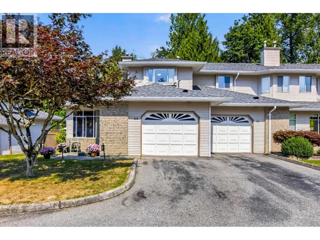 33 22900 126 AVENUE, Maple Ridge, British Columbia V2X0W9